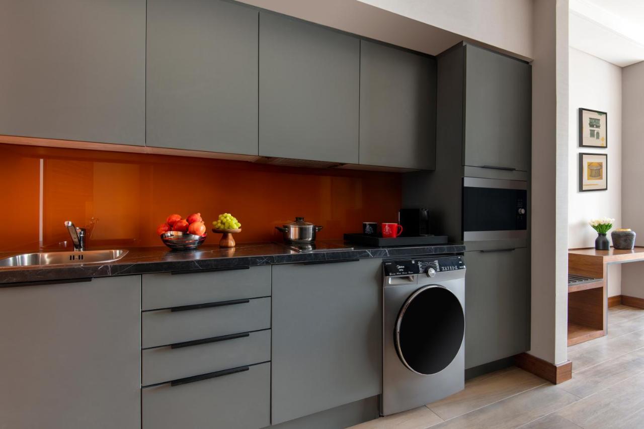 Swissotel Living Джедда Экстерьер фото A modern kitchen