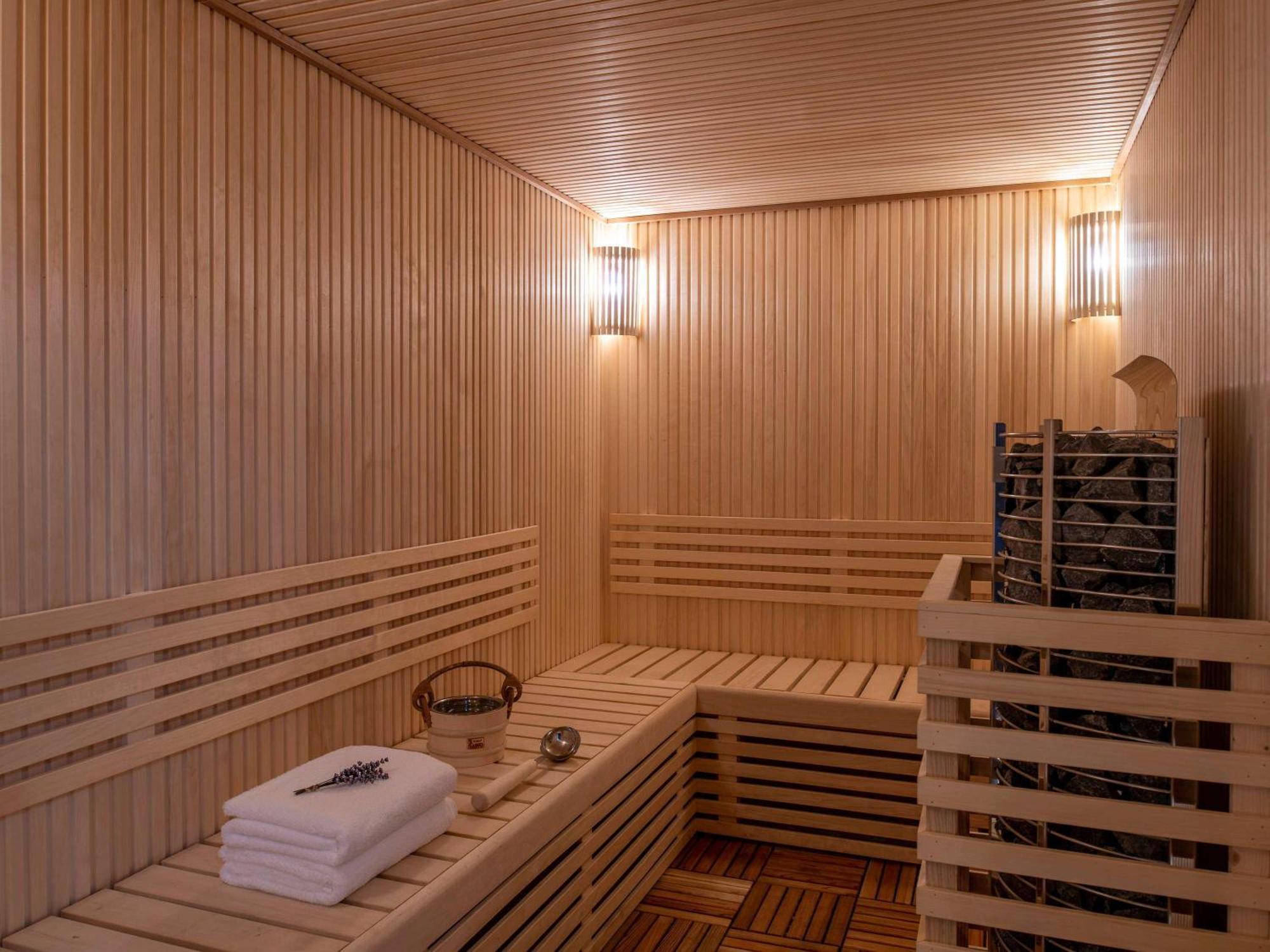 Swissotel Living Джедда Экстерьер фото A Finnish sauna